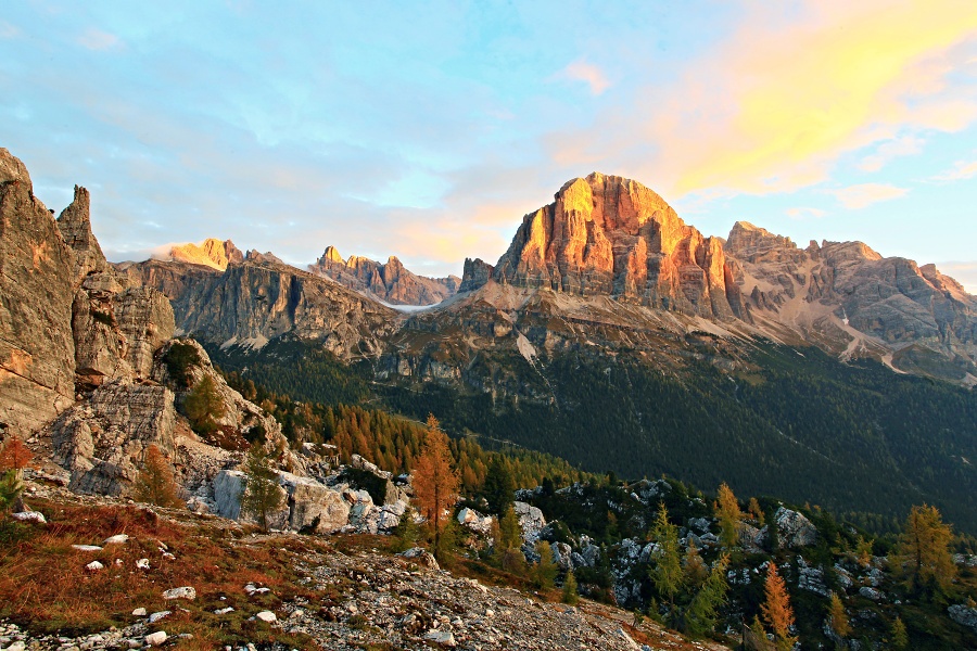 Dolomity - Tofana di Rozes 01