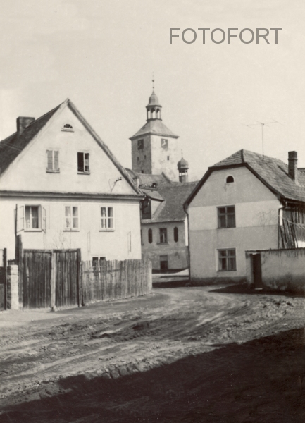 Hoštka 1975m